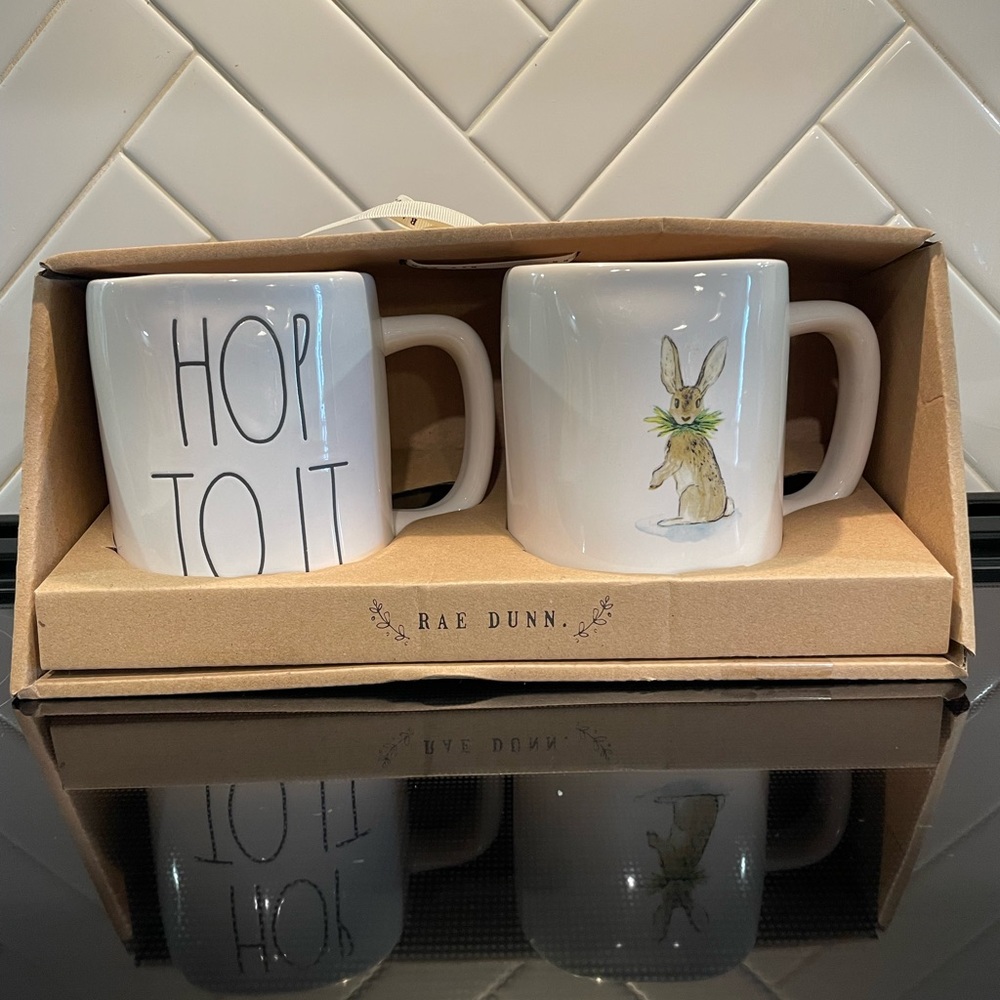 NWT Rae Dunn mug set